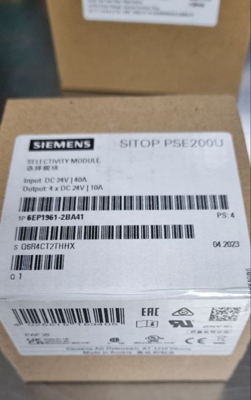 SITOP PSE200U Модуль селективности 10 А 4-канальный вход