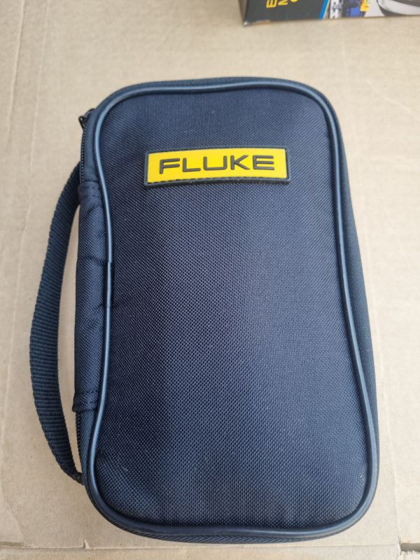 Цифровой мультиметр 179