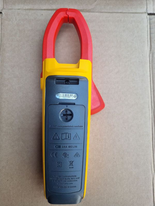 Токоизмерительные клещи